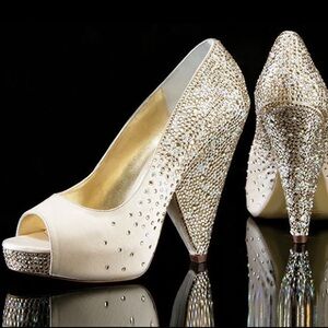 Elegant Cream and Gold Wedge Heels